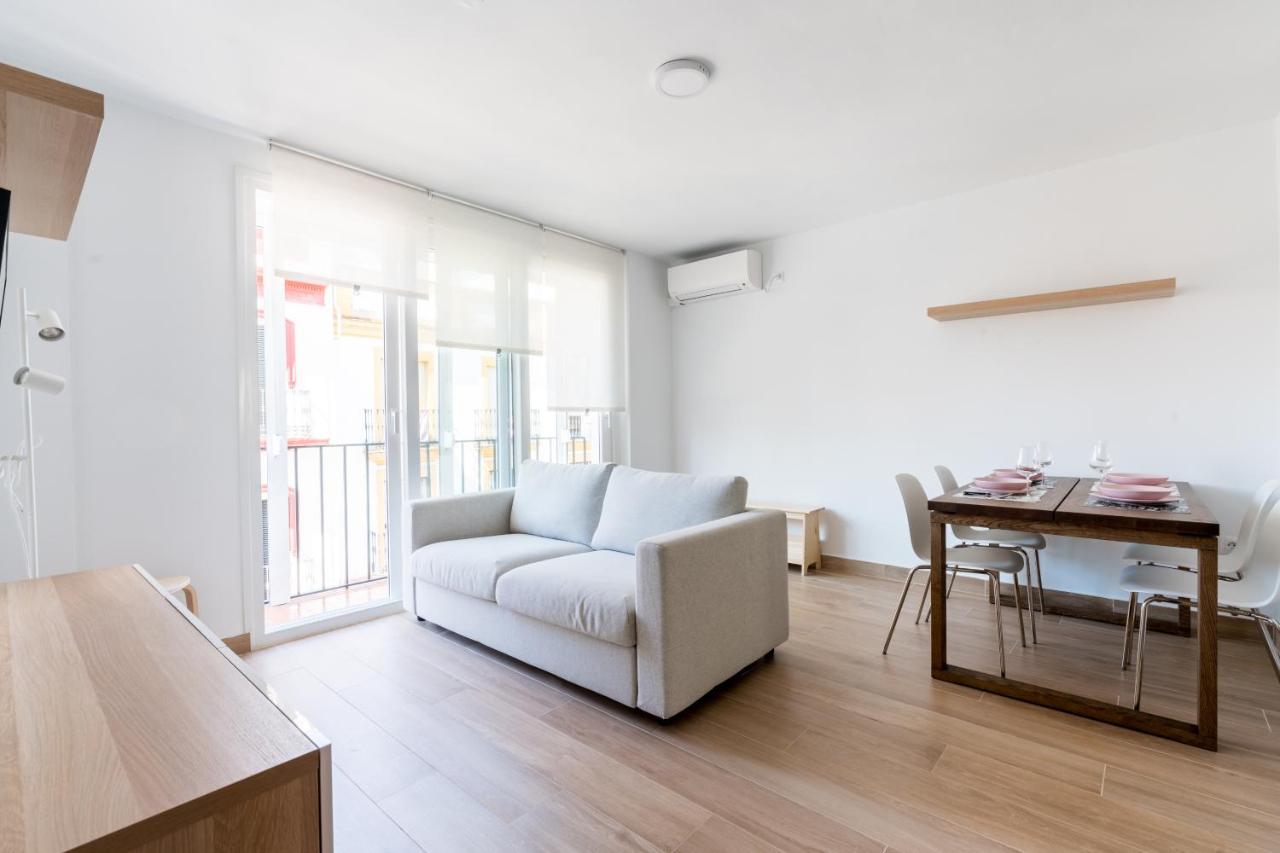 Holi-Rent Pureza Daire Sevilla Dış mekan fotoğraf
